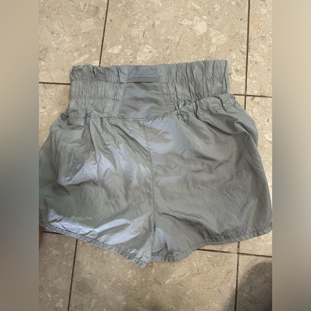 FREE PEOPLE MOVEMENT - THE WAY HOME SHORTS - ARCTIC MIST women’s size Small - Picture 8 of 9